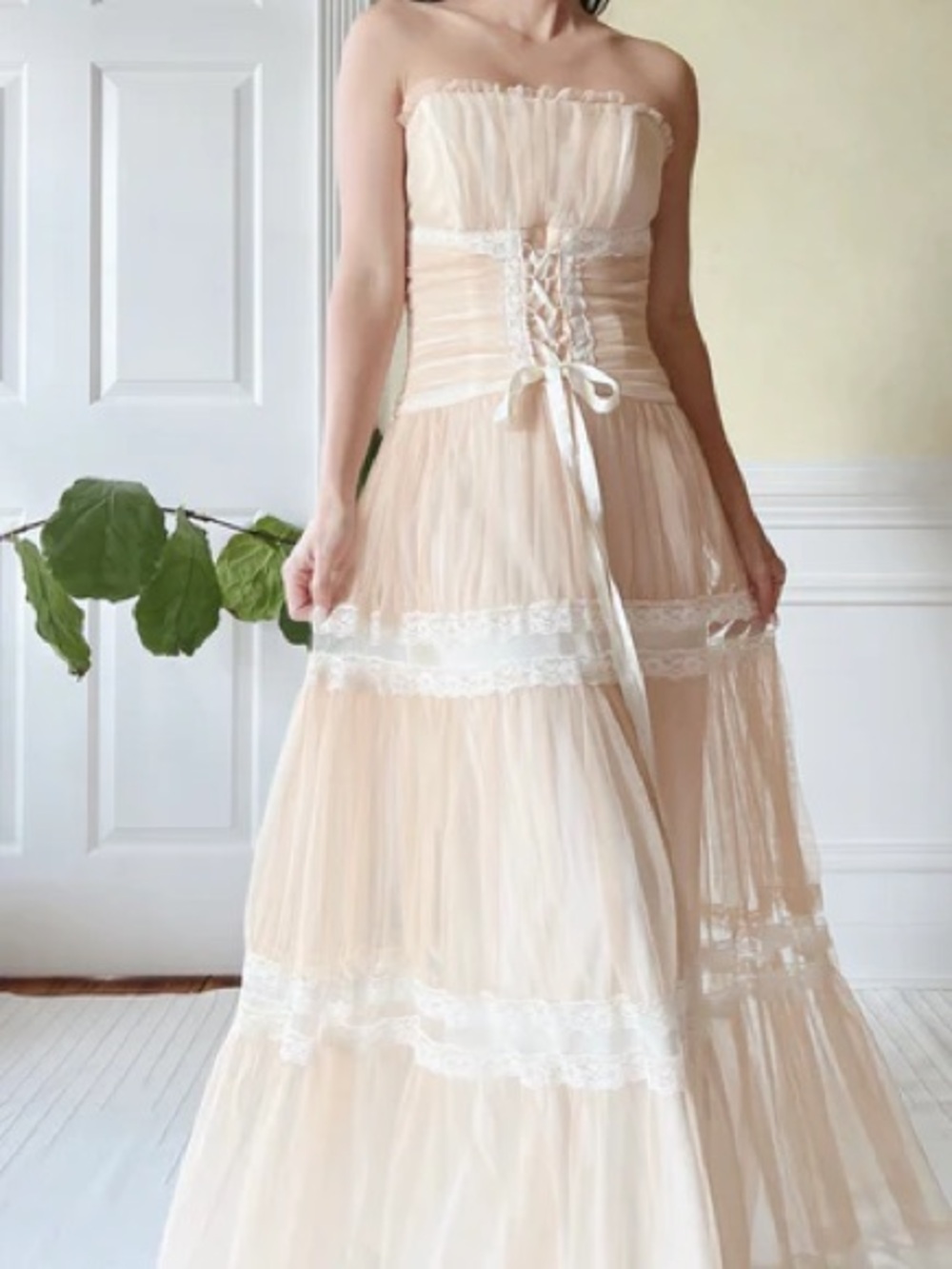 1980s Jessica McClintock for Gunne Sax strapless evening gown
